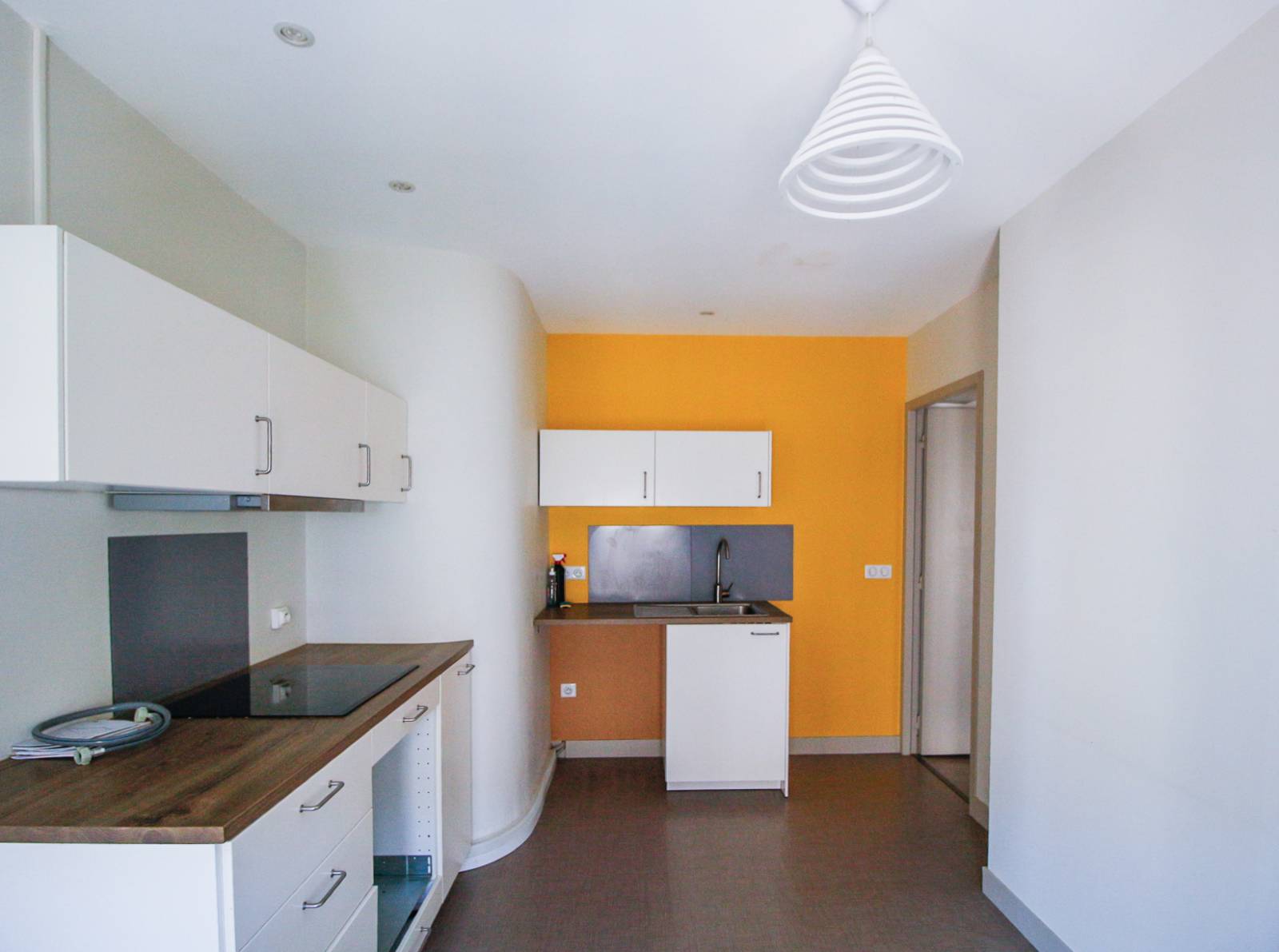 APPARTEMENT DEUX PIECES A VENDRE BORDEAUX BARRIERE DE PESSAC / TONDU