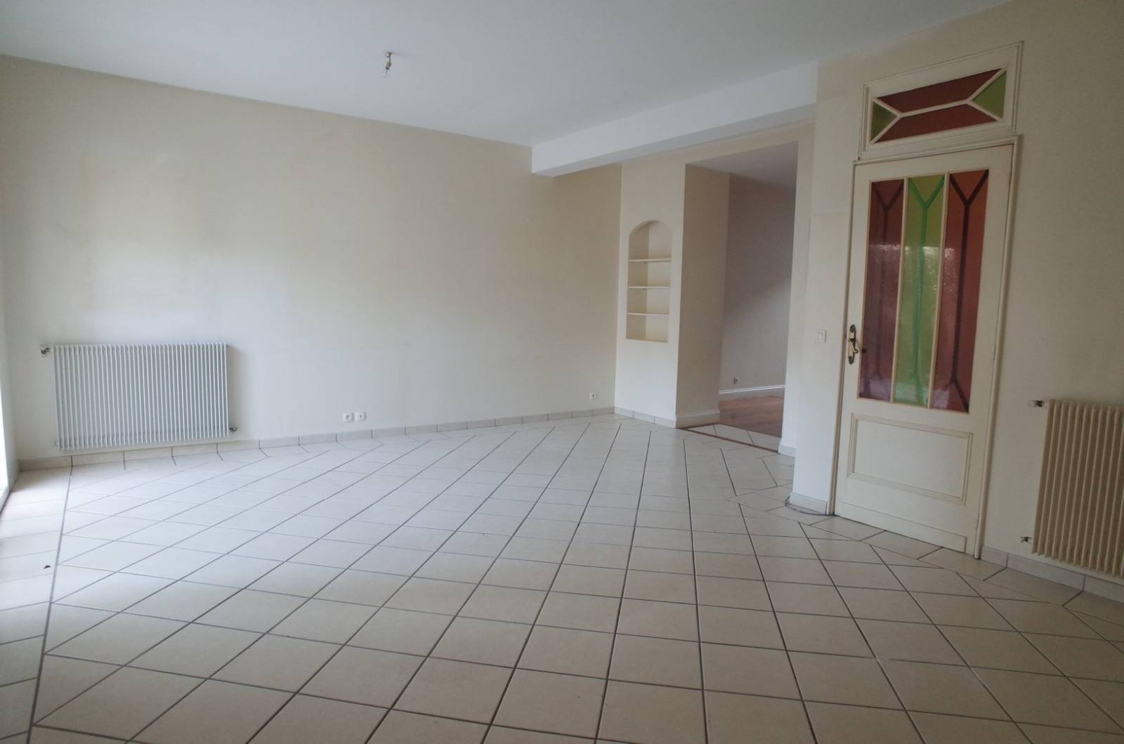 A LOUER MAISON T6+ BORDEAUX - SAINT BRUNO 