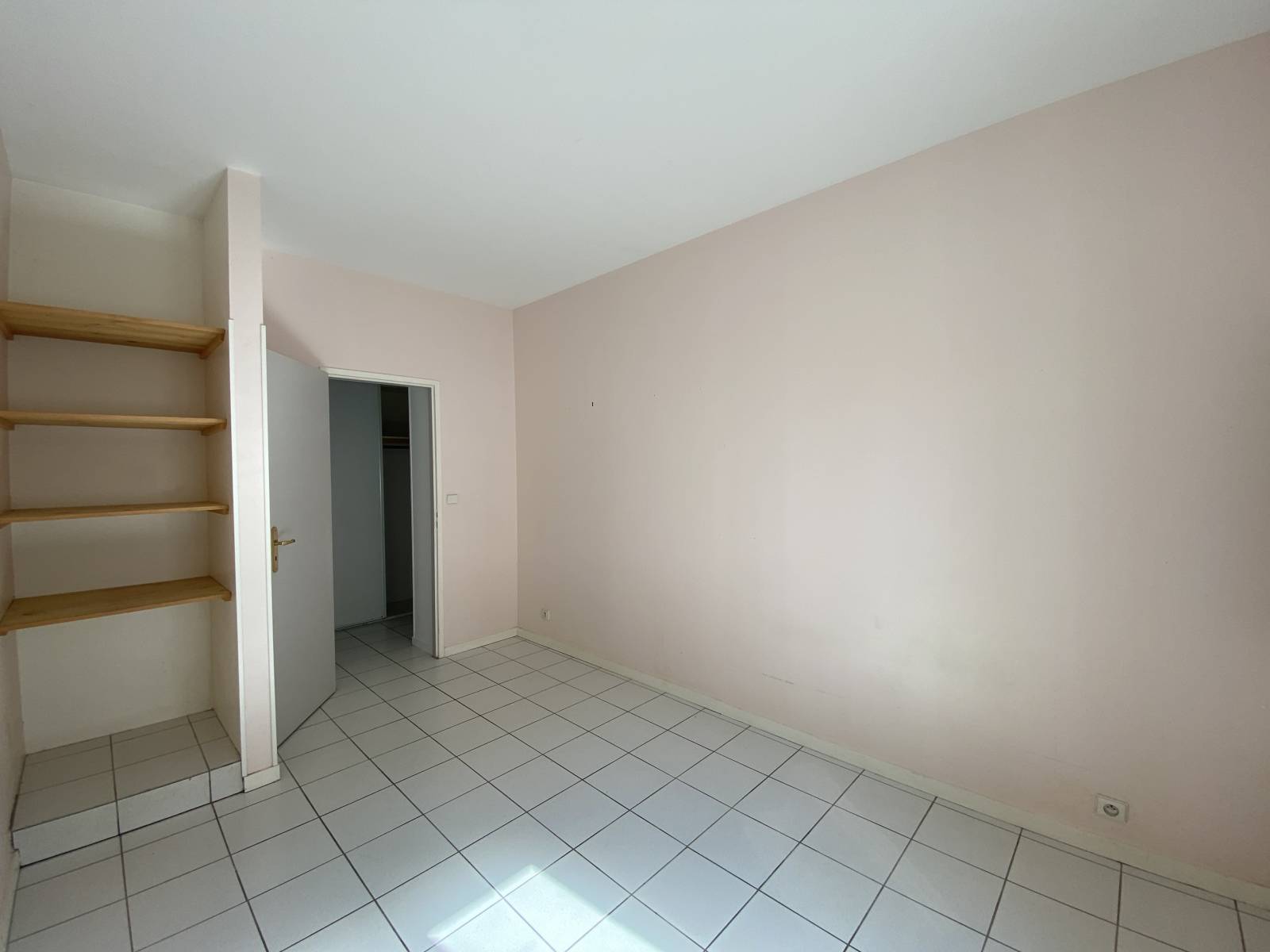 A LOUER MAISON AVEC 3 CHAMBRES BORDEAUX