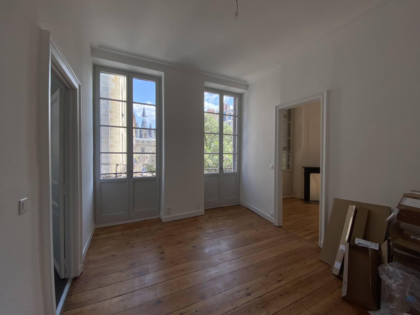 A LOUER APPARTEMENT T2 BORDEAUX - SAINT PIERRE 