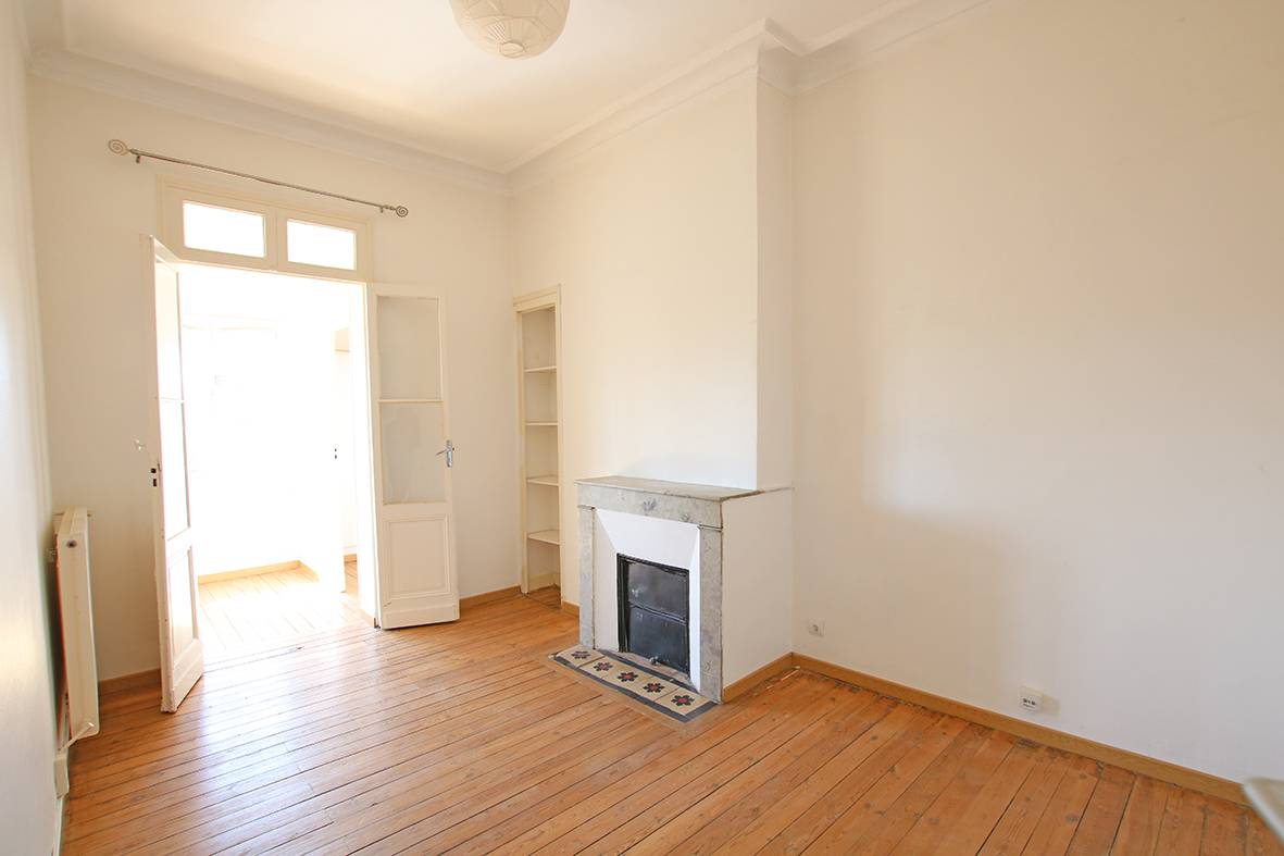 Échoppe entièrement rénovée à vendre Quais de Bordeaux