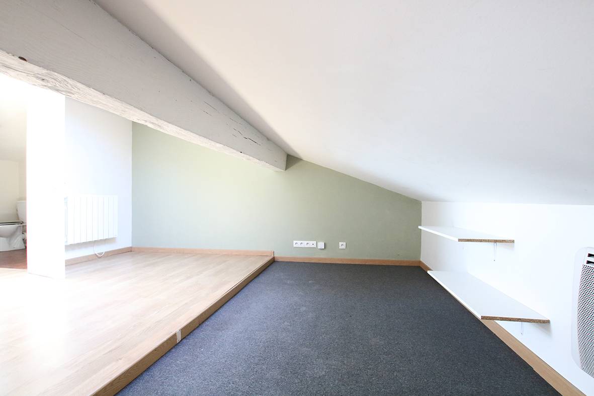 STUDIO A VENDRE BORDEAUX CENTRE VILLE