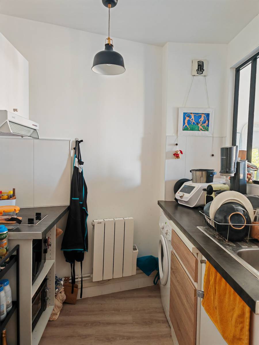 APPARTEMENT T2 SAINT SEURIN BALCON ET ASCENSEUR