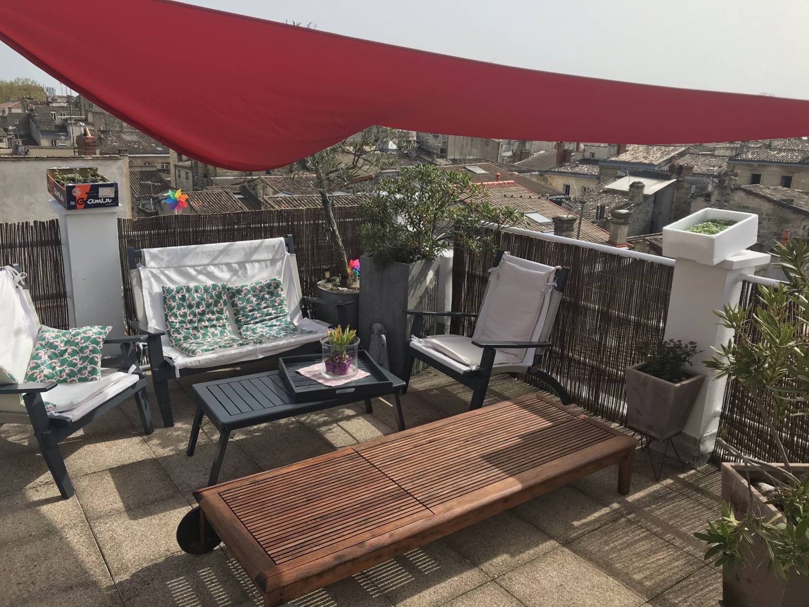 ACHETER APPARTEMENT  A BORDEAUX AVEC TERRASSE