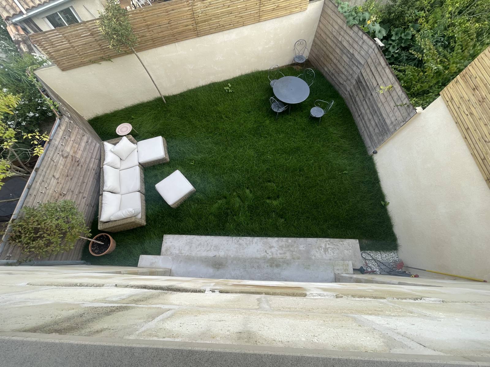 Maison de standing, entièrement rénovée, 4 chambres, un souplex aménagé, jardin, quartier Croix Blanche