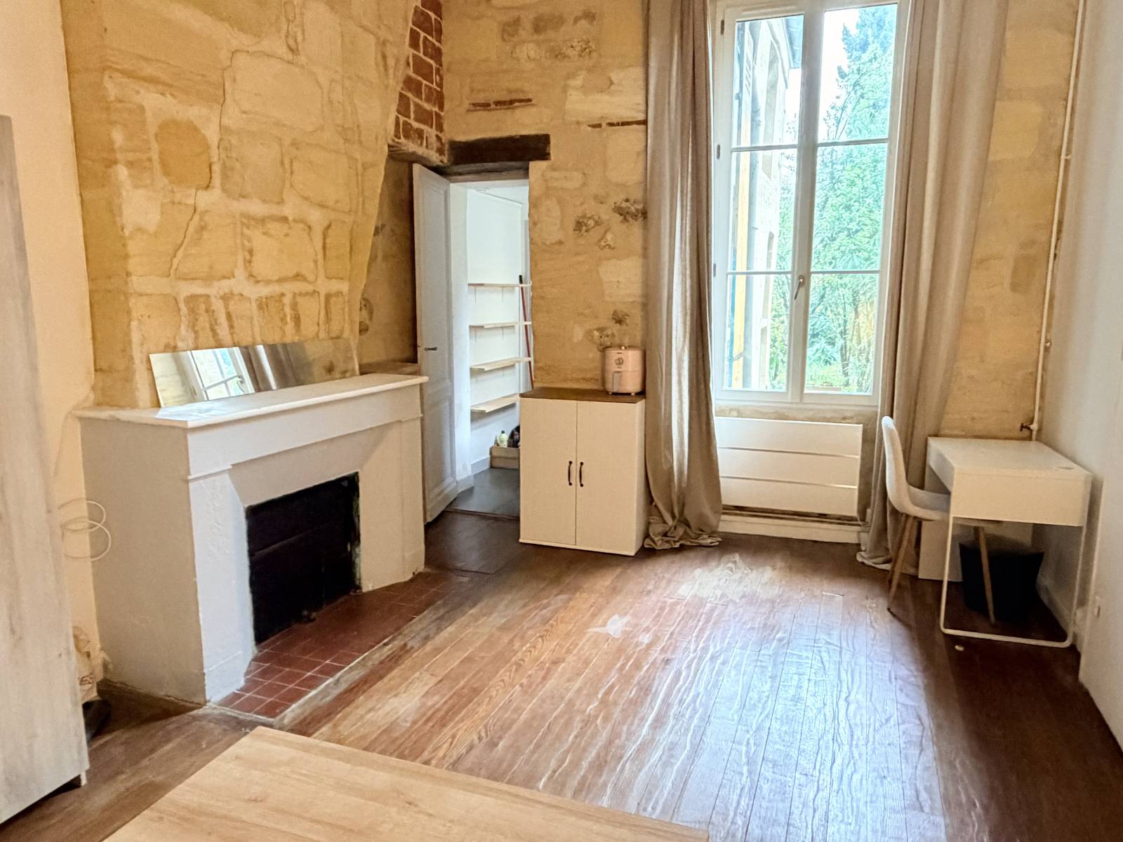 A LOUER STUDIO BORDEAUX - SAINT SEURIN MEUBLE