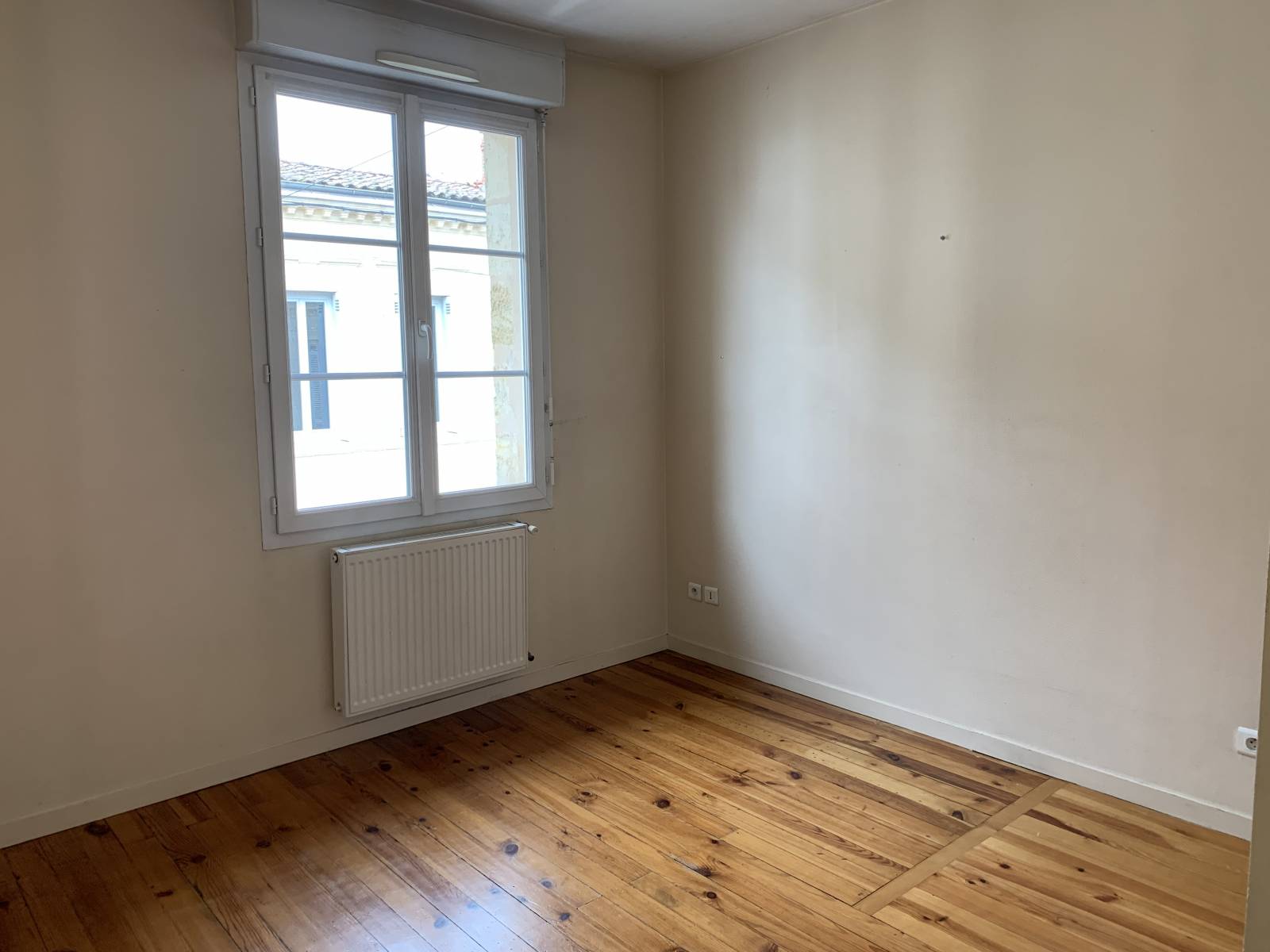 A LOUER MAISON BORDEAUX JARDIN PUBLIC 