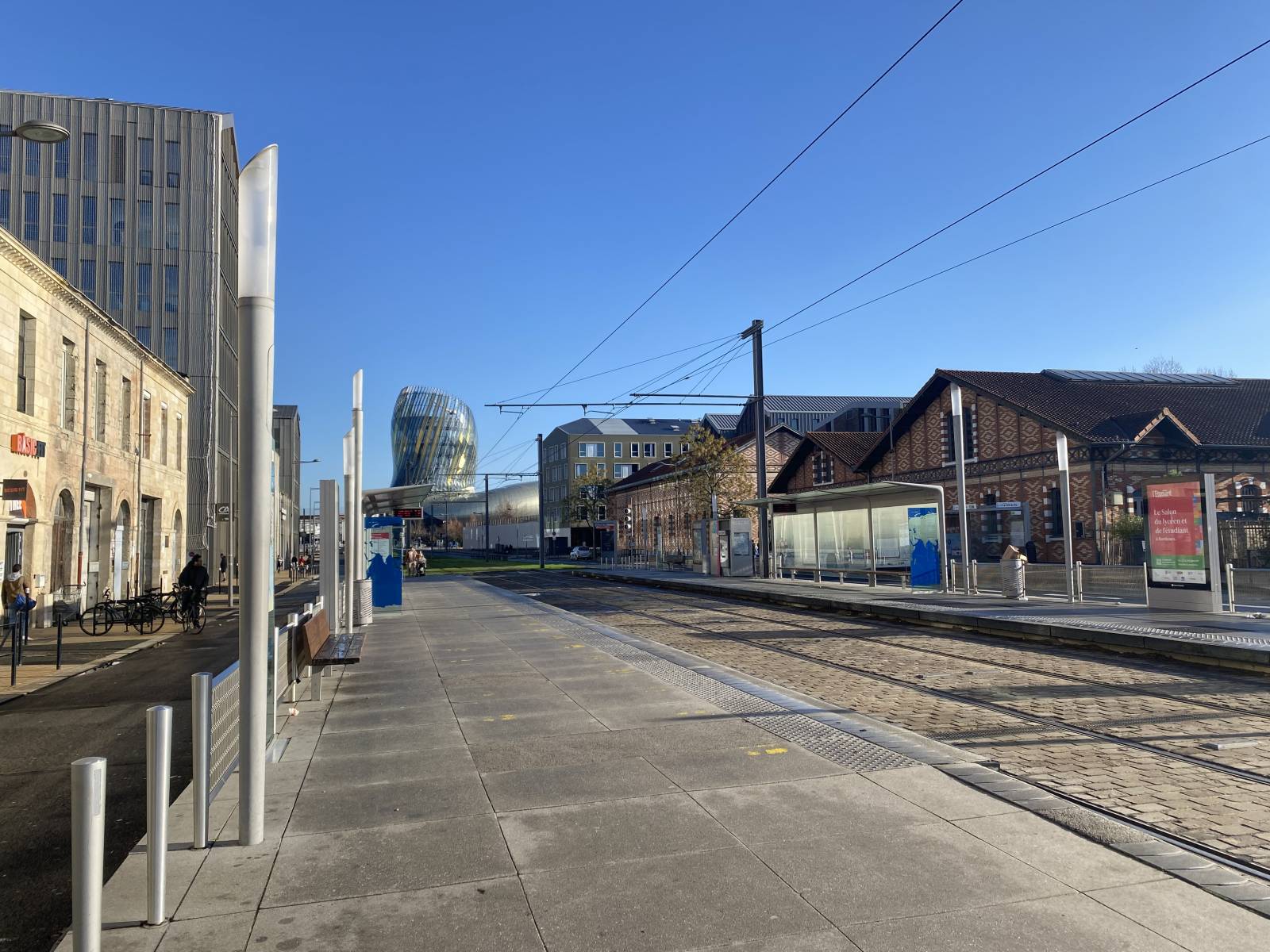 Échoppe entièrement rénovée à vendre Rue Fondaudège à Bordeaux