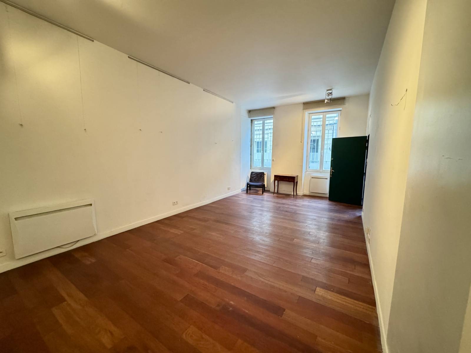 APPARTEMENT T2 BORDEAUX CHARTRONS 
