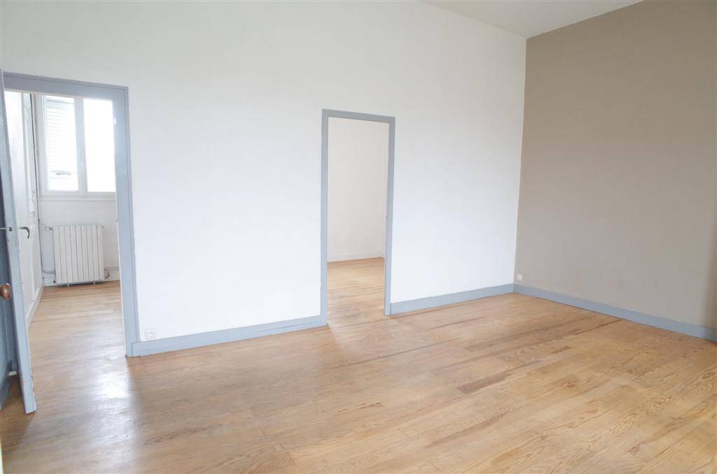 A LOUER BORDEAUX CHARTRONS T2 BIS