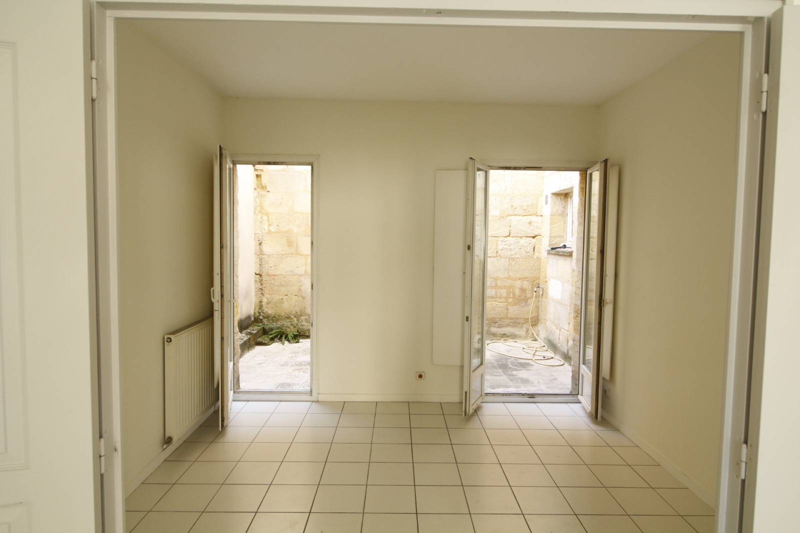 BORDEAUX APPARTEMENT A ACHETER AVEC EXTERIEUR
