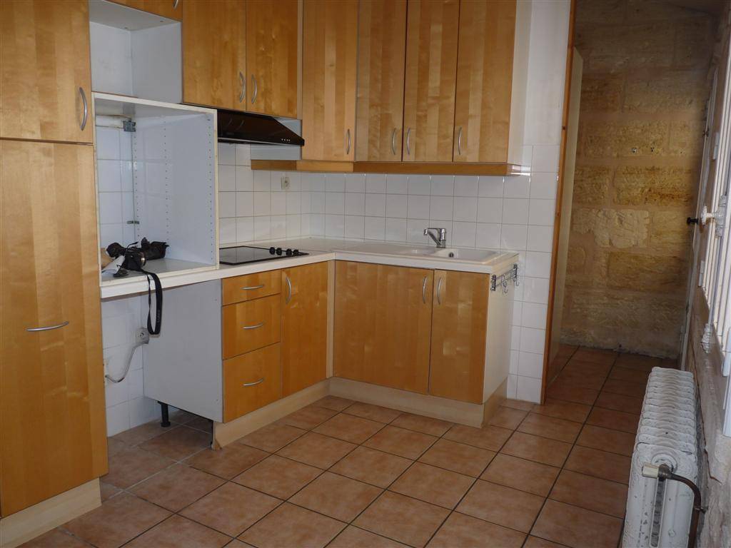 A louer dans quartier prisé de bordeaux saint seurin maison pierre