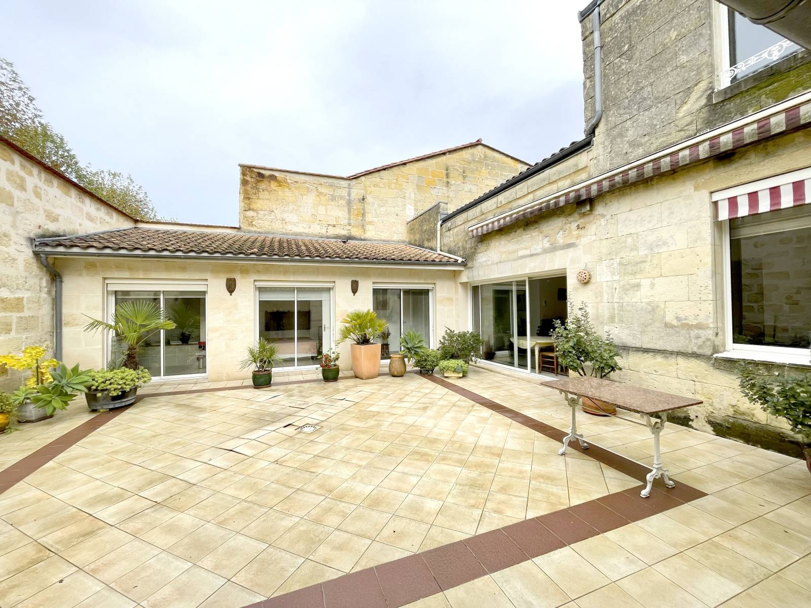 ECHOPPE BORDELAISE DE PLAIN PIED