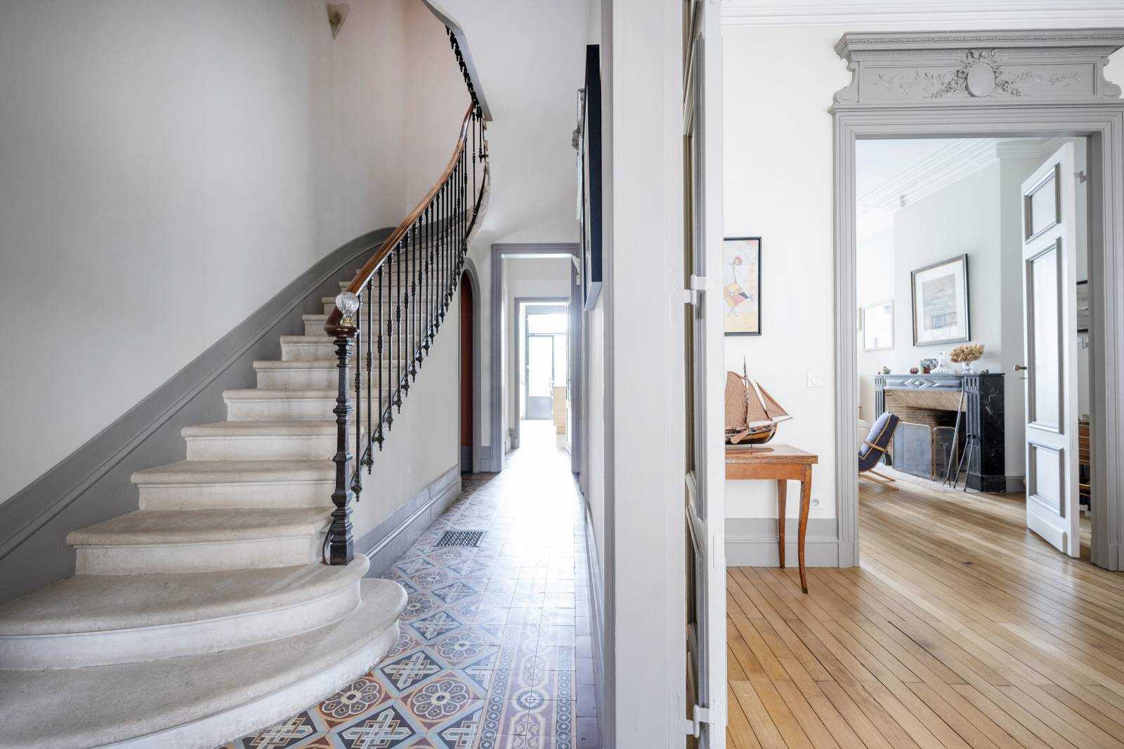 Superbe maison 240m² avec 5 chambres jardin bureau prestations anciennes conservées