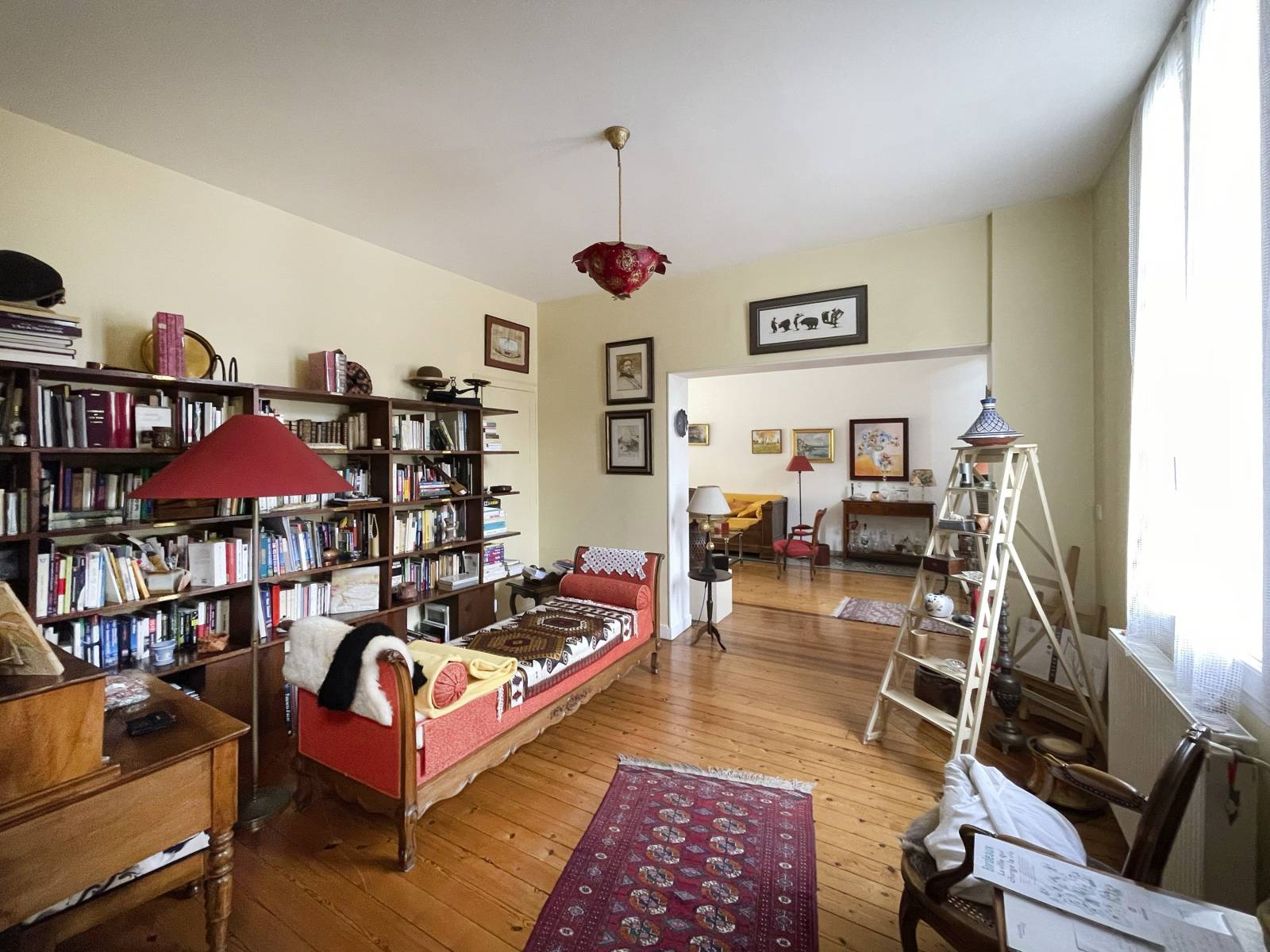 A VENDRE MAISON DE PLAIN PIED A BORDEAUX PROCHE TRAMWAY 3 CHAMBRES UNE TERRASSE