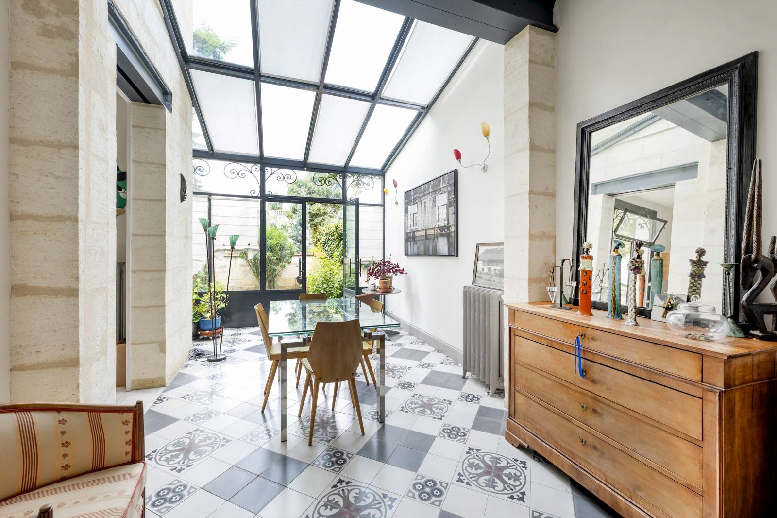 Maison familiale saint seurin proche commerces et transports