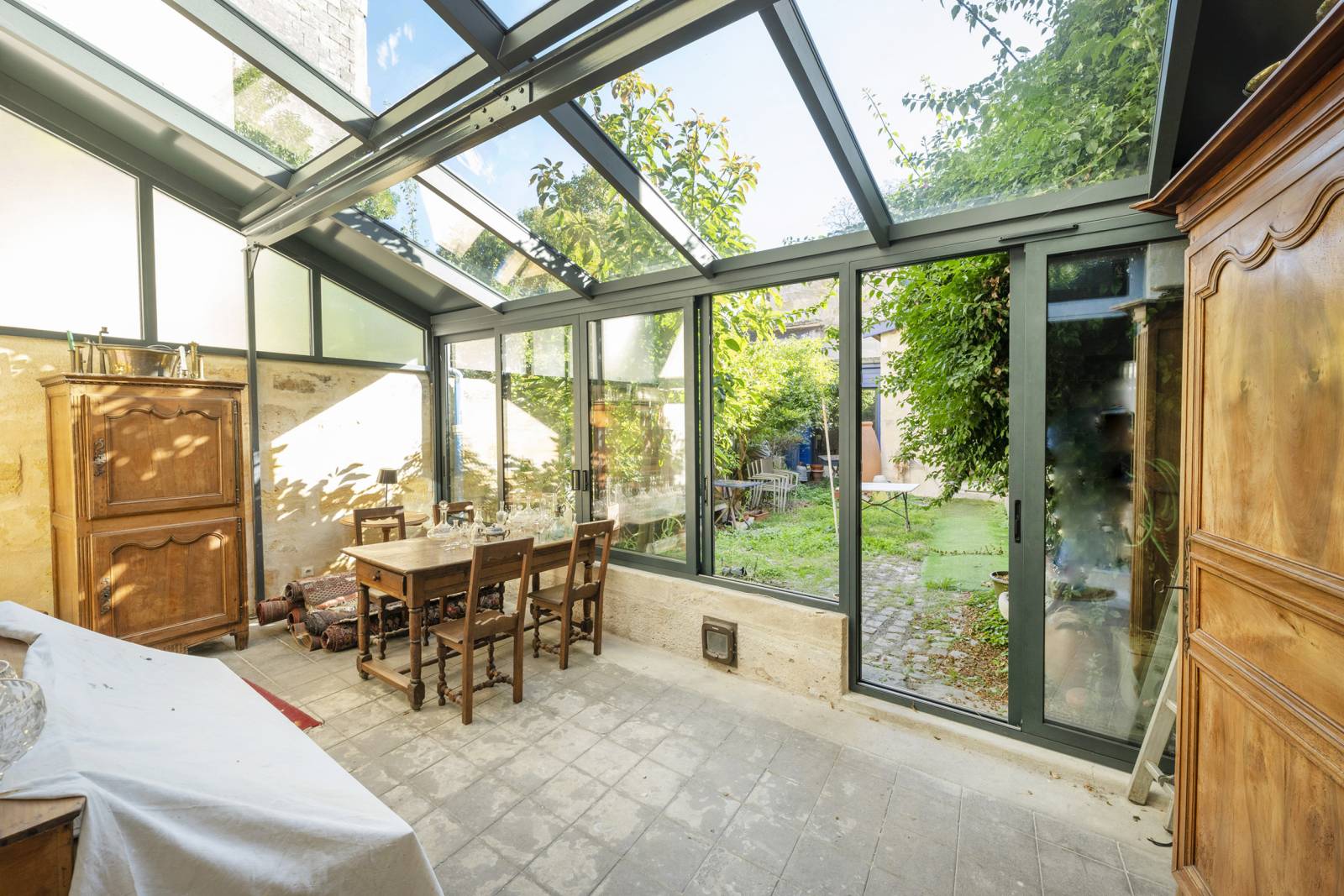 MAISON BOURGEOISE QUARTIER SAINT SEURIN