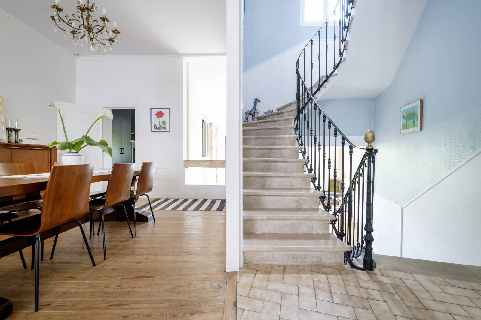 MAISON A VENDRE A BORDEAUX AVEC DU CACHET CHARME DE L'ANCIEN EN PIERRE PRESTIGE