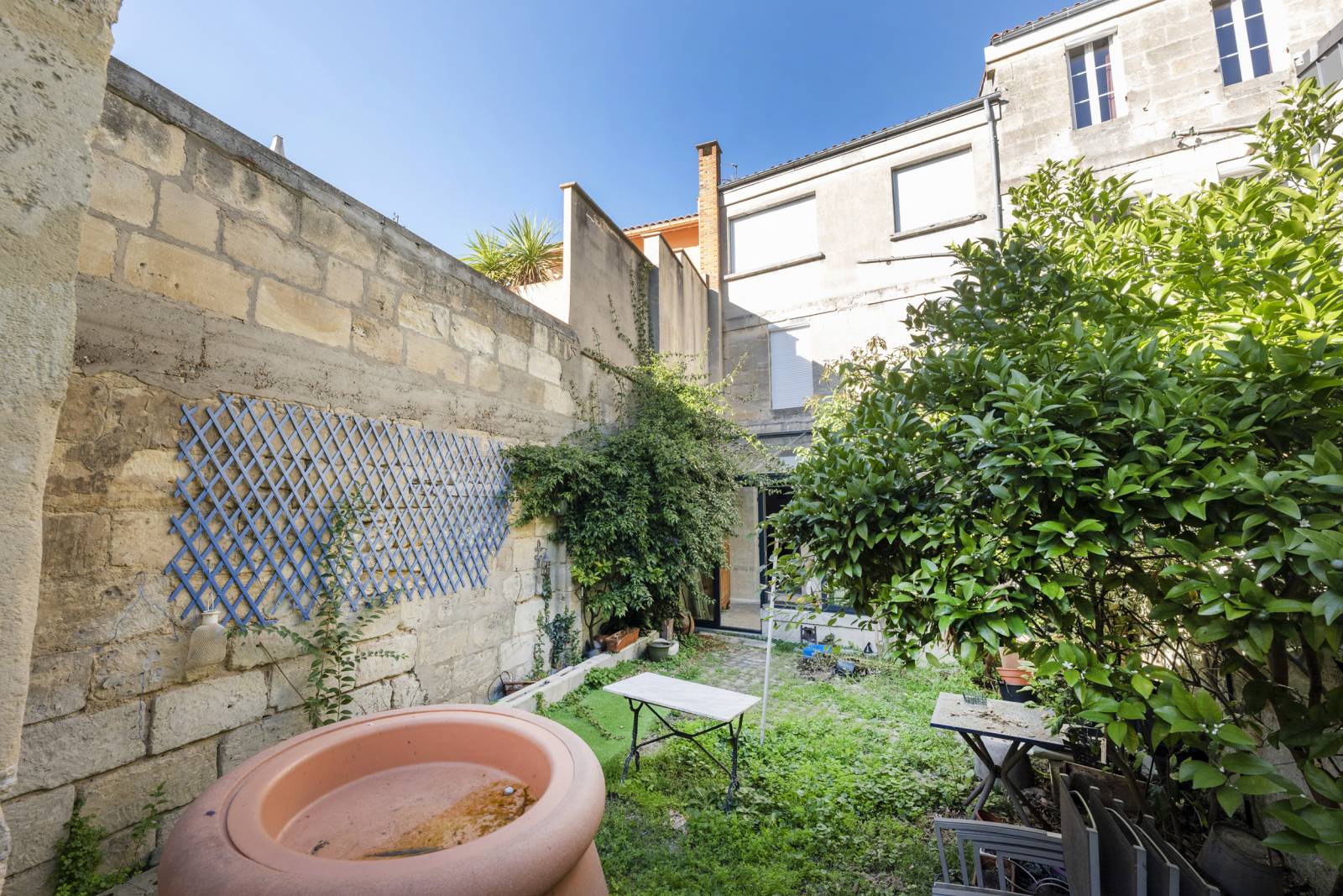 MAISON EN PIERRE 6 CHAMBRES