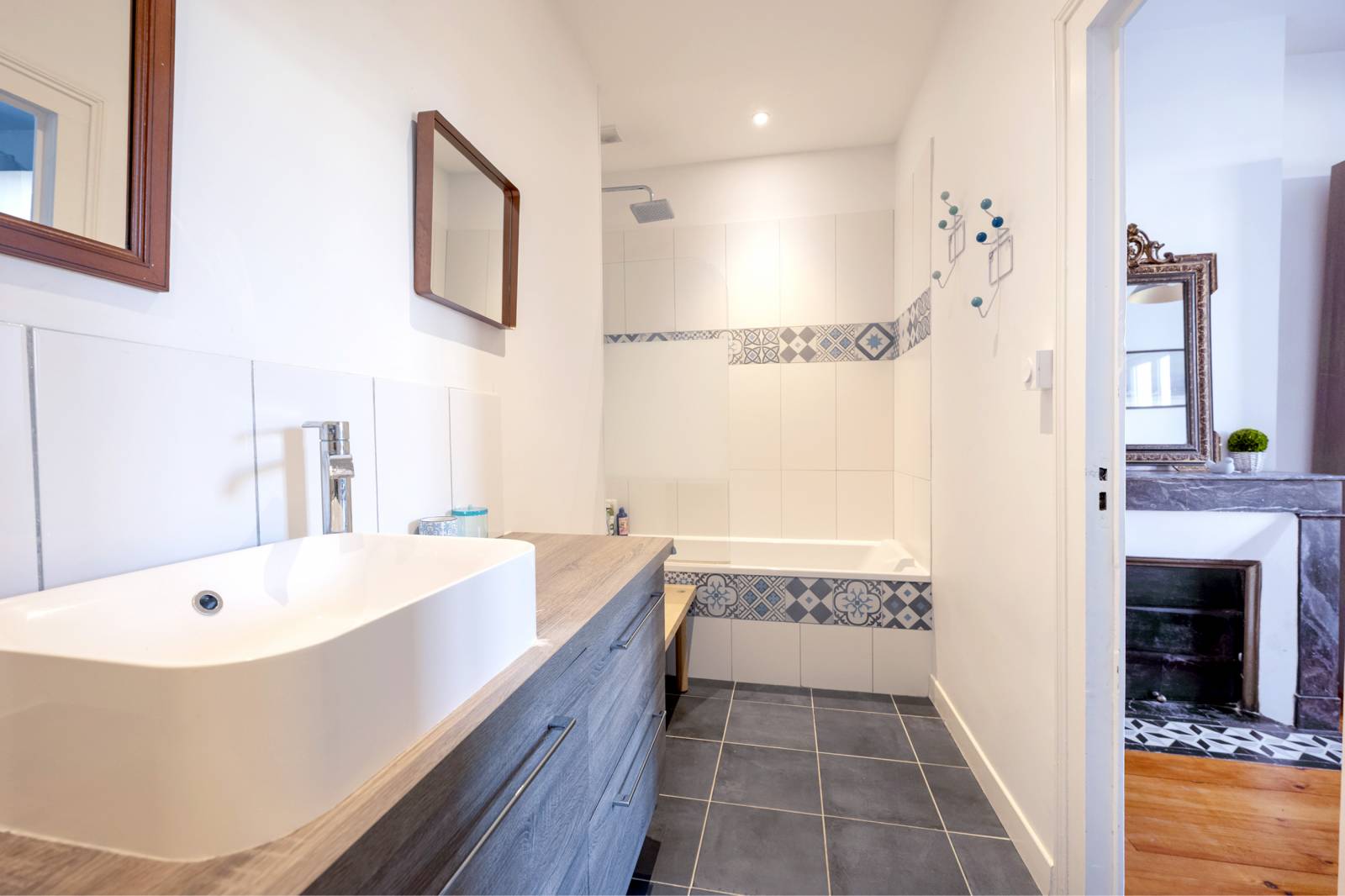 Maison rénovée 166m² piscine, garage, jardin 170m², 4 chambres, Quartier Ornano, Bordeaux