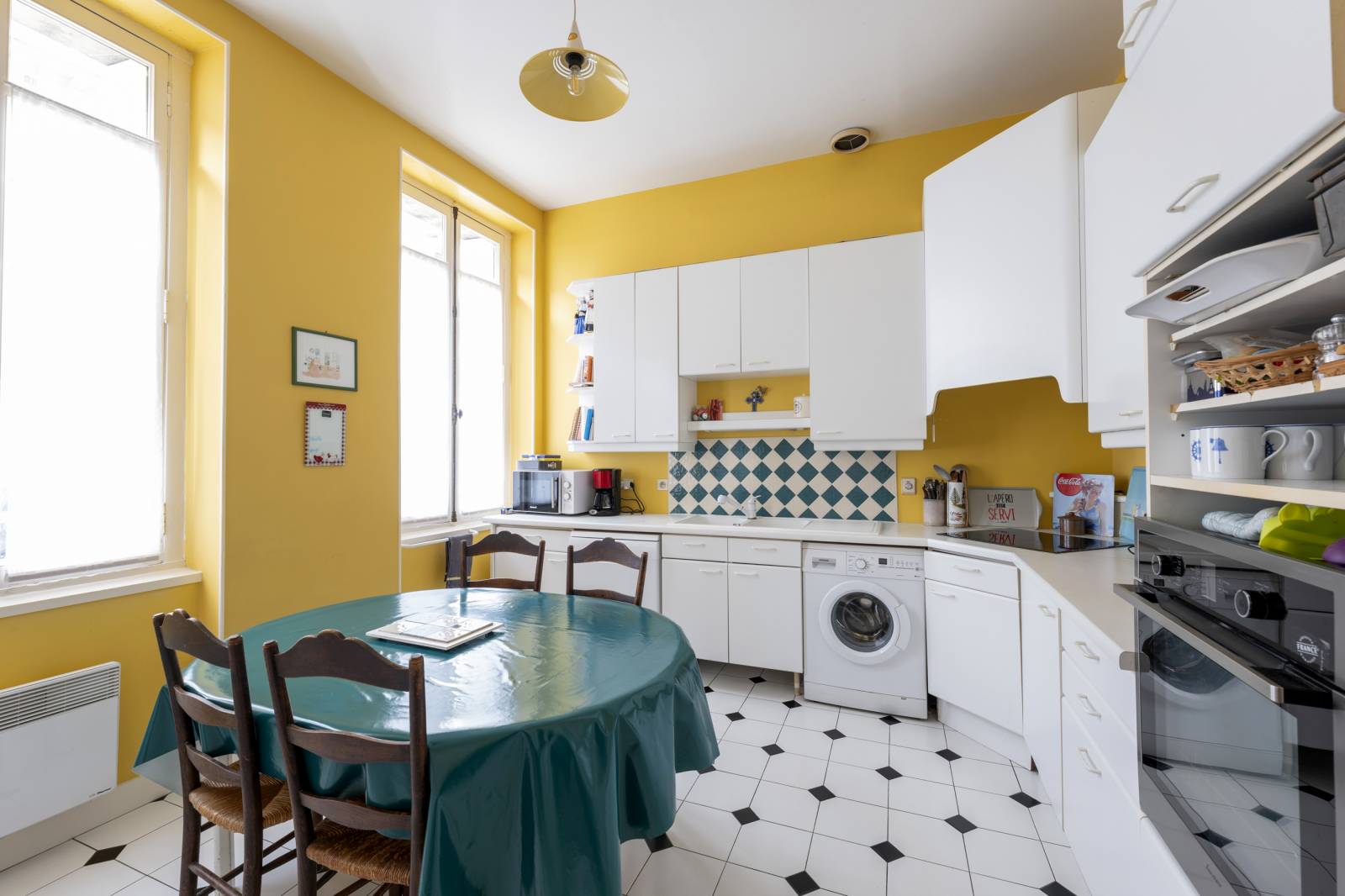 MAISON EN PIERRE BORDELAISE AVEC JARDIN DE PLAIN PIED 6 CHAMBRES BORDEAUX SAINT-GENES 