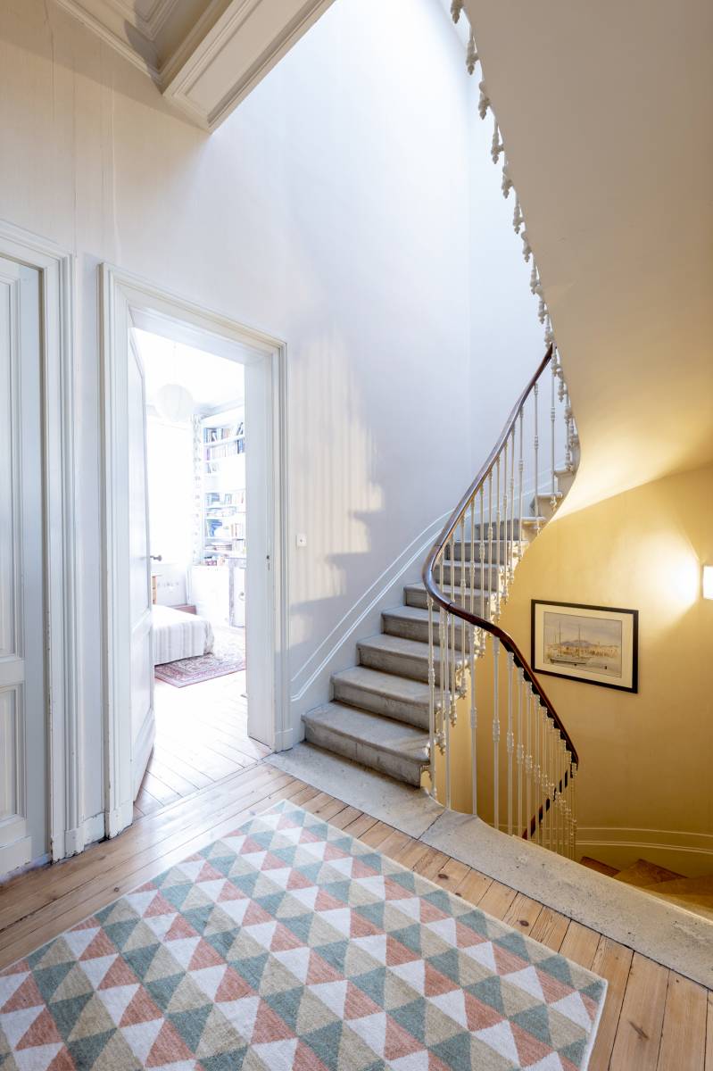 MAISON BOURGEOISE A VENDRE A BORDEAUX