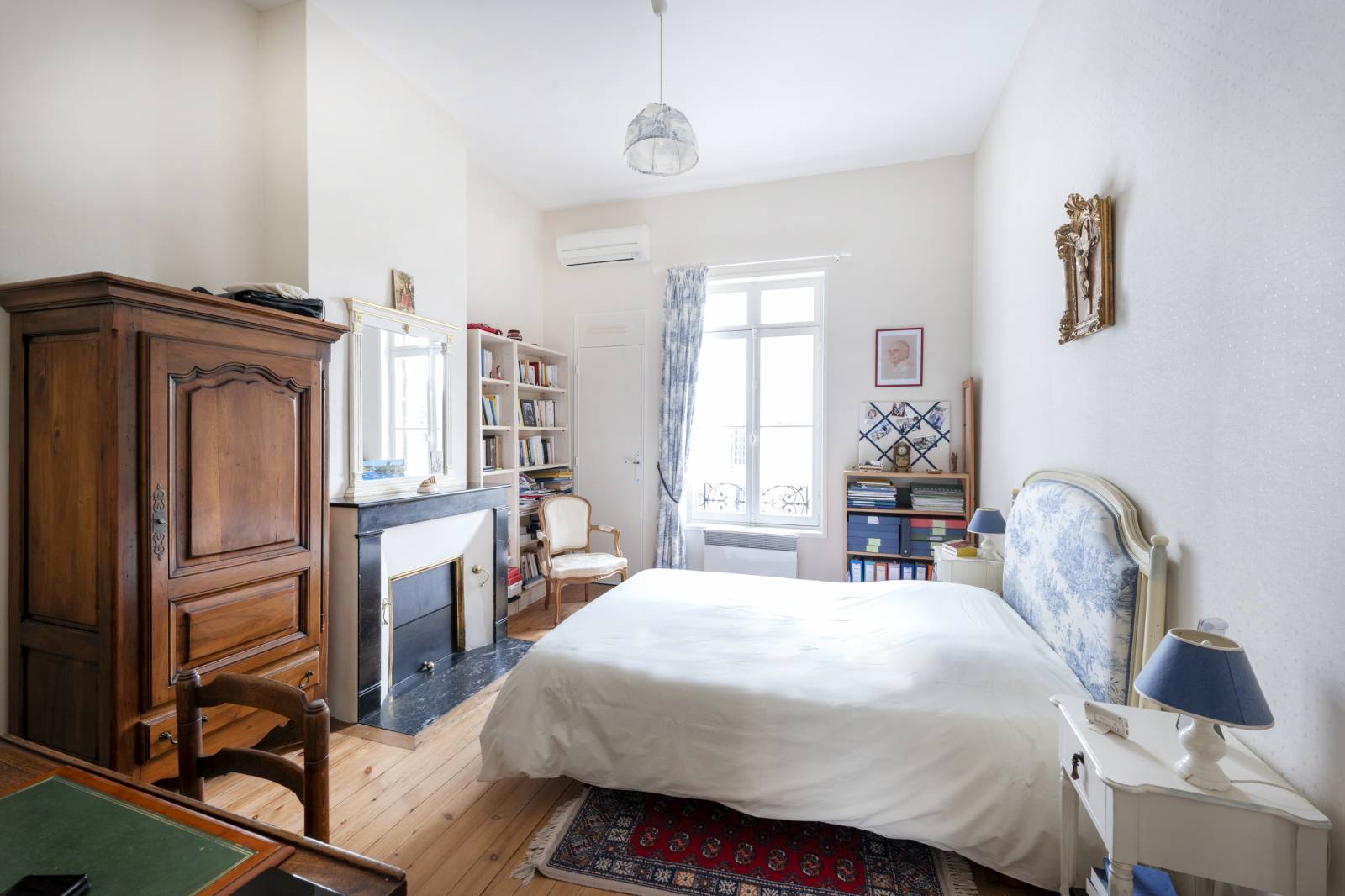 MAISON EN PIERRE BORDELAISE AVEC JARDIN DE PLAIN PIED 6 CHAMBRES BORDEAUX SAINT-GENES 