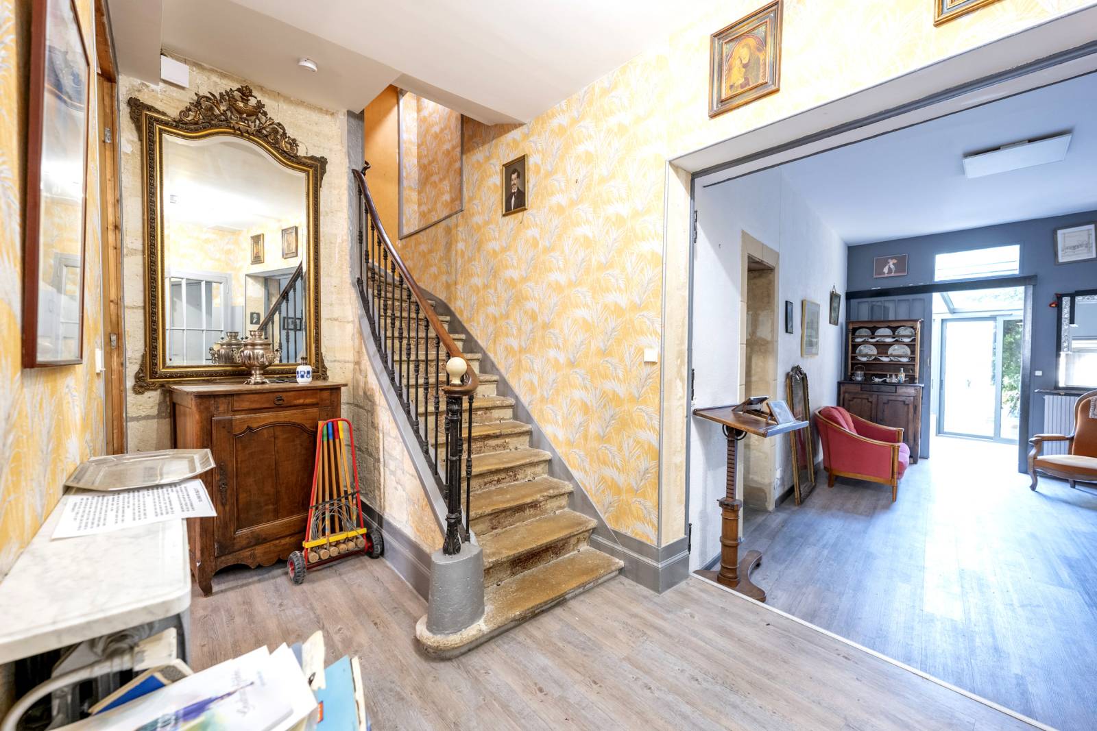 MAISON EN PIERRE AVEC TRAVAUX