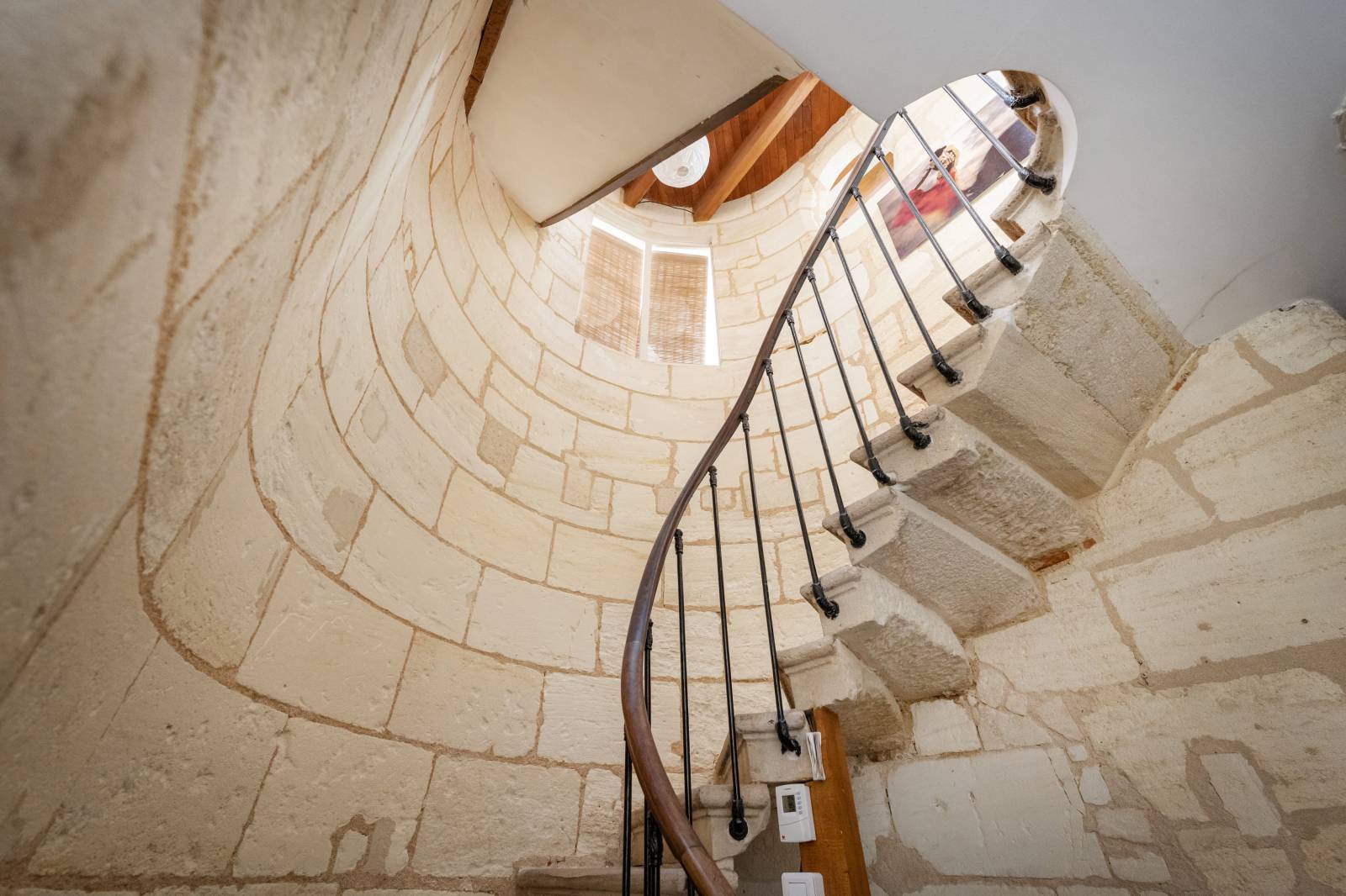 <h5> MAISON AU COEUR DE SAINT SEURIN </h5>