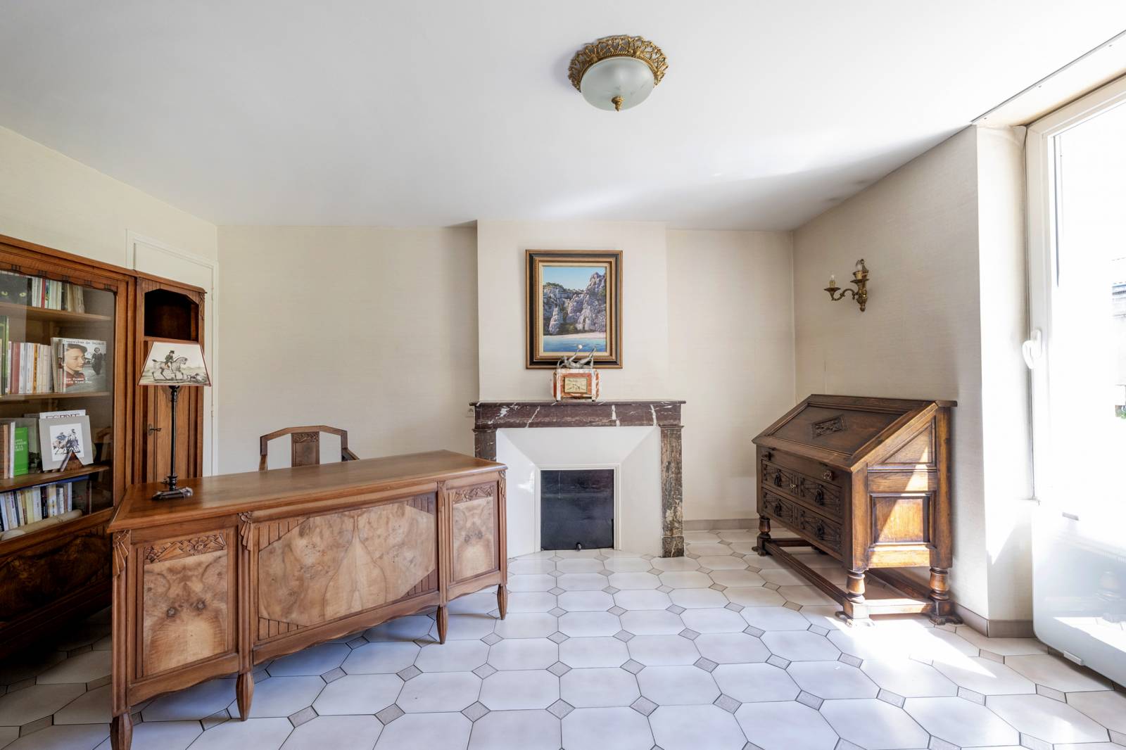 <h8> MAISON EN PIERRE </h8>