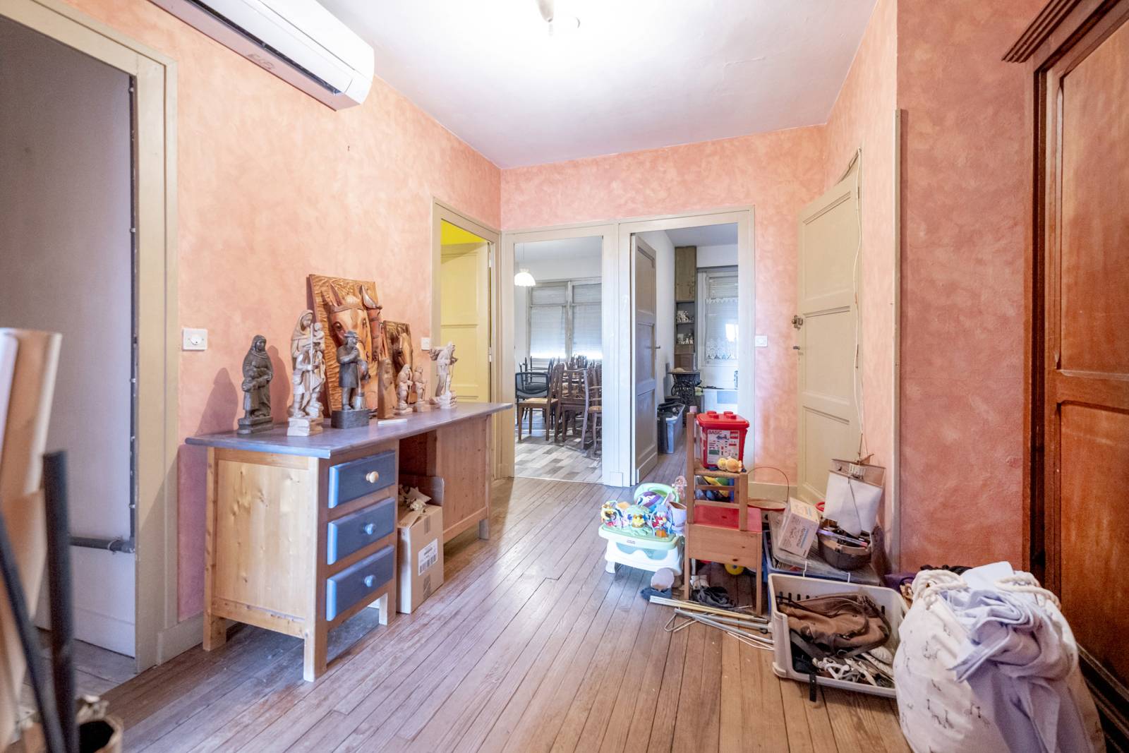 MAISON EN PIERRE AVEC PRESTATIONS ANCIENNES