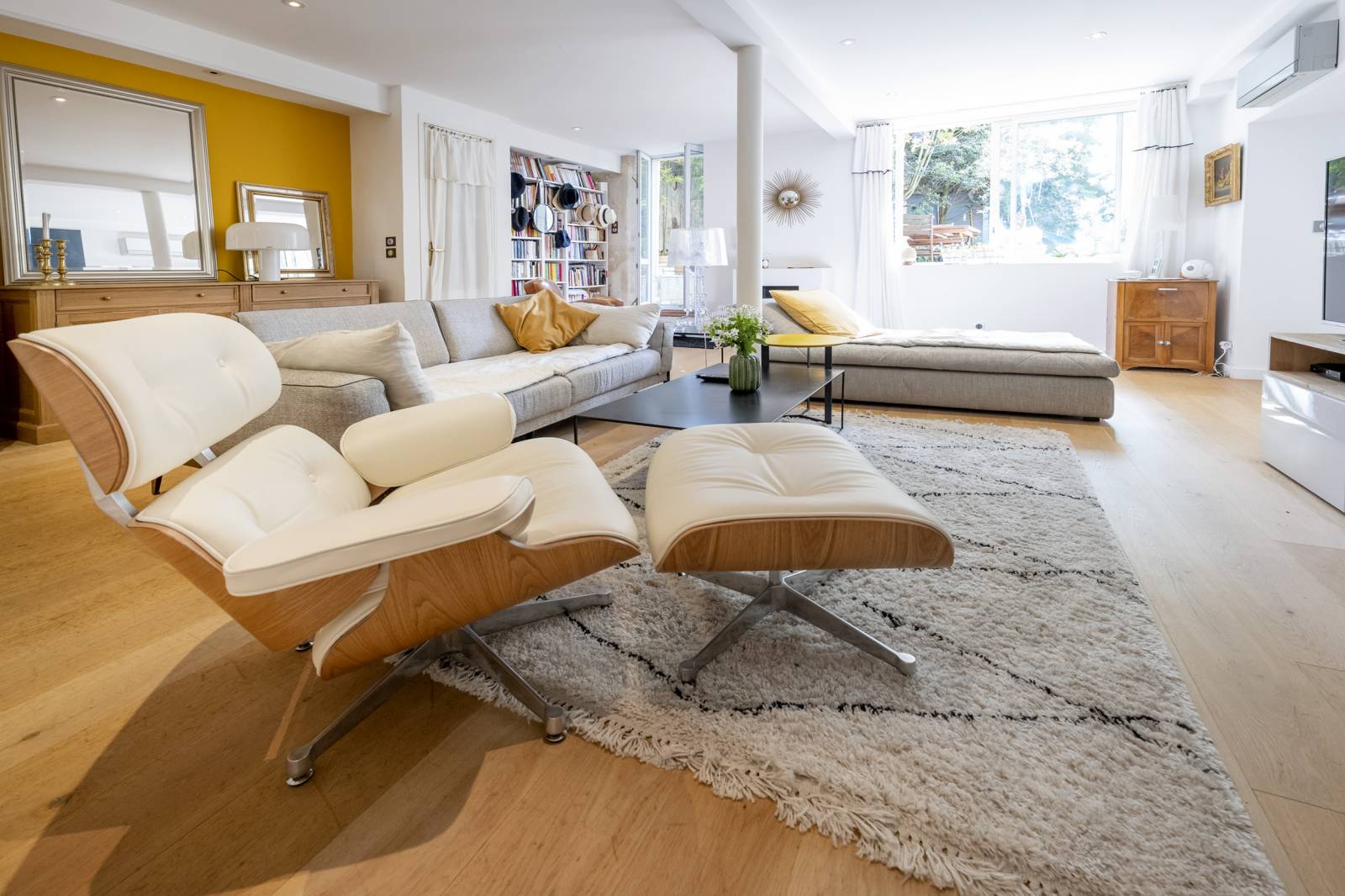 APPARTEMENT SAINT SEURIN JARDIN