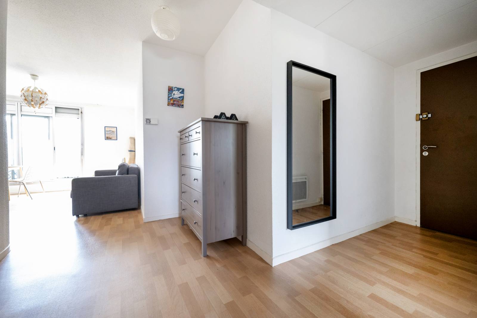 Bordeaux Centre  Appartement 3 pièces  dernier étage balcon, stationnement ascenseur