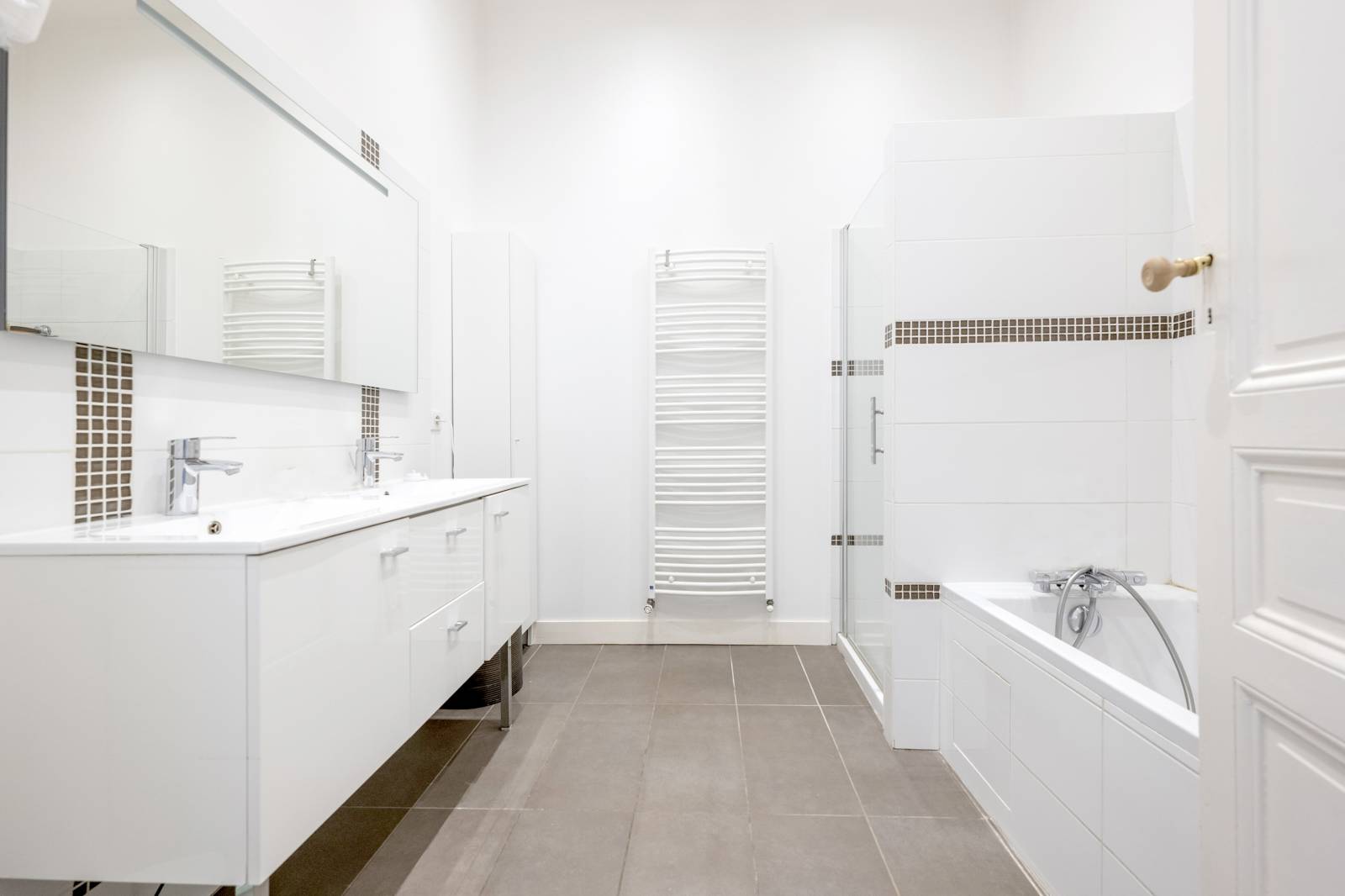 BORDEAUX ACHAT MAISON EN PIERRE AVEC JARDIN ET GARAGE