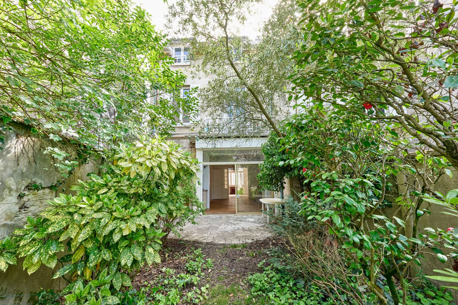 Maison achat familiale, prestige, 5 chambres , jardin, Bordeaux Croix Blanche