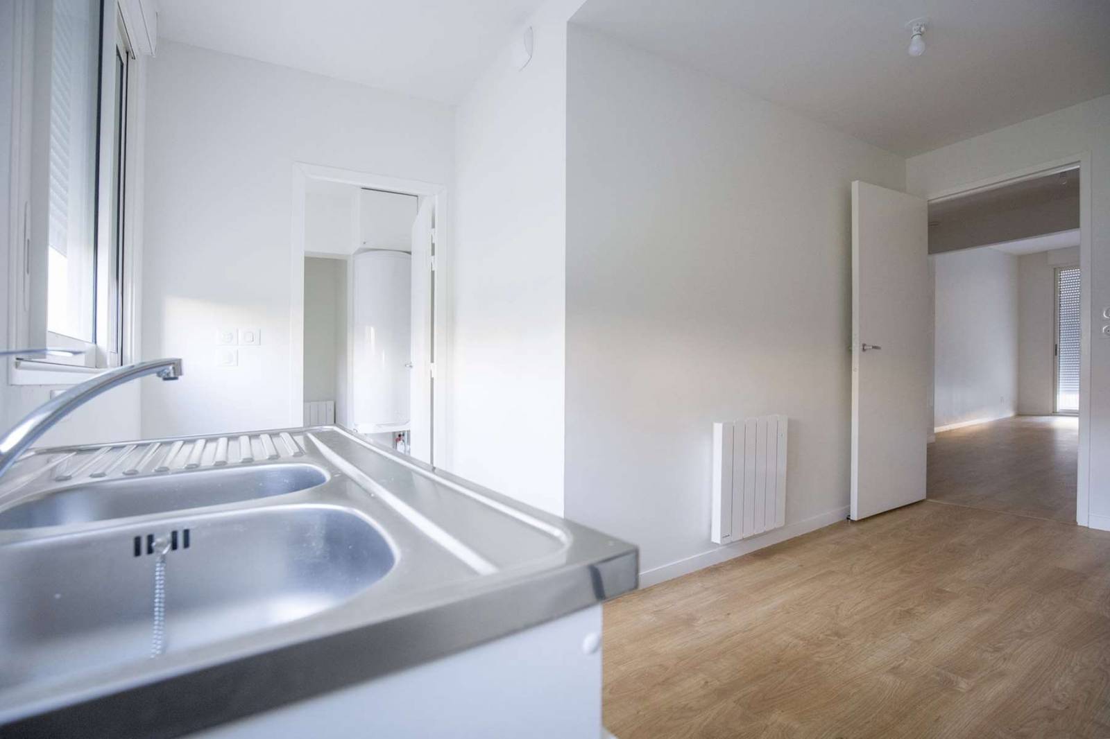 Location appartement T2 meublé Quartier des Chartrons proche du jardin public à Bordeaux