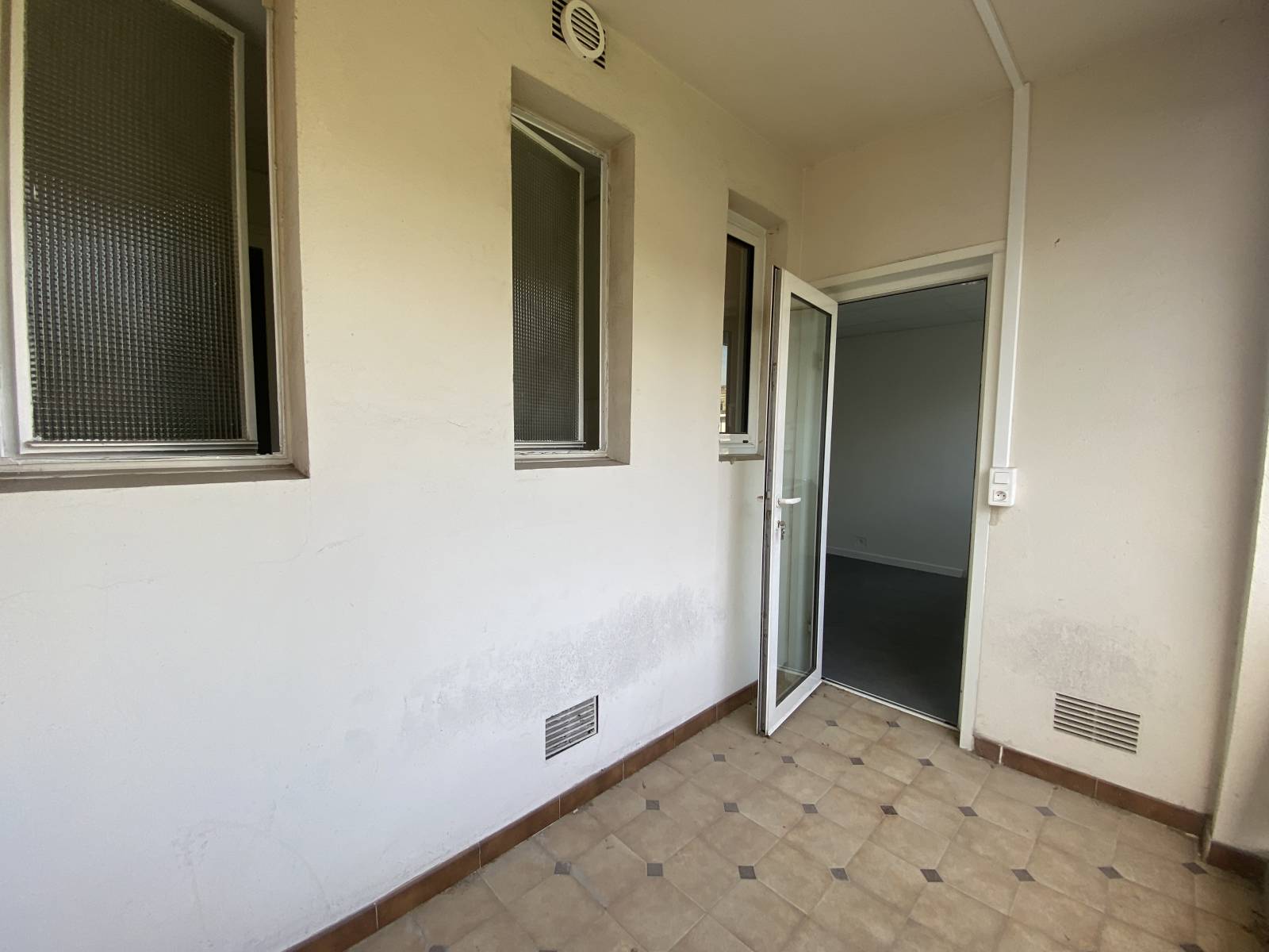 open space avec balcon Bordeaux