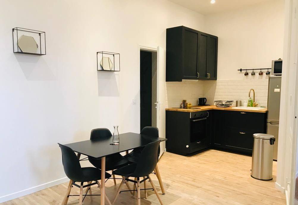 137 cour Victor Hugo T2 Hyper centre de Bordeaux