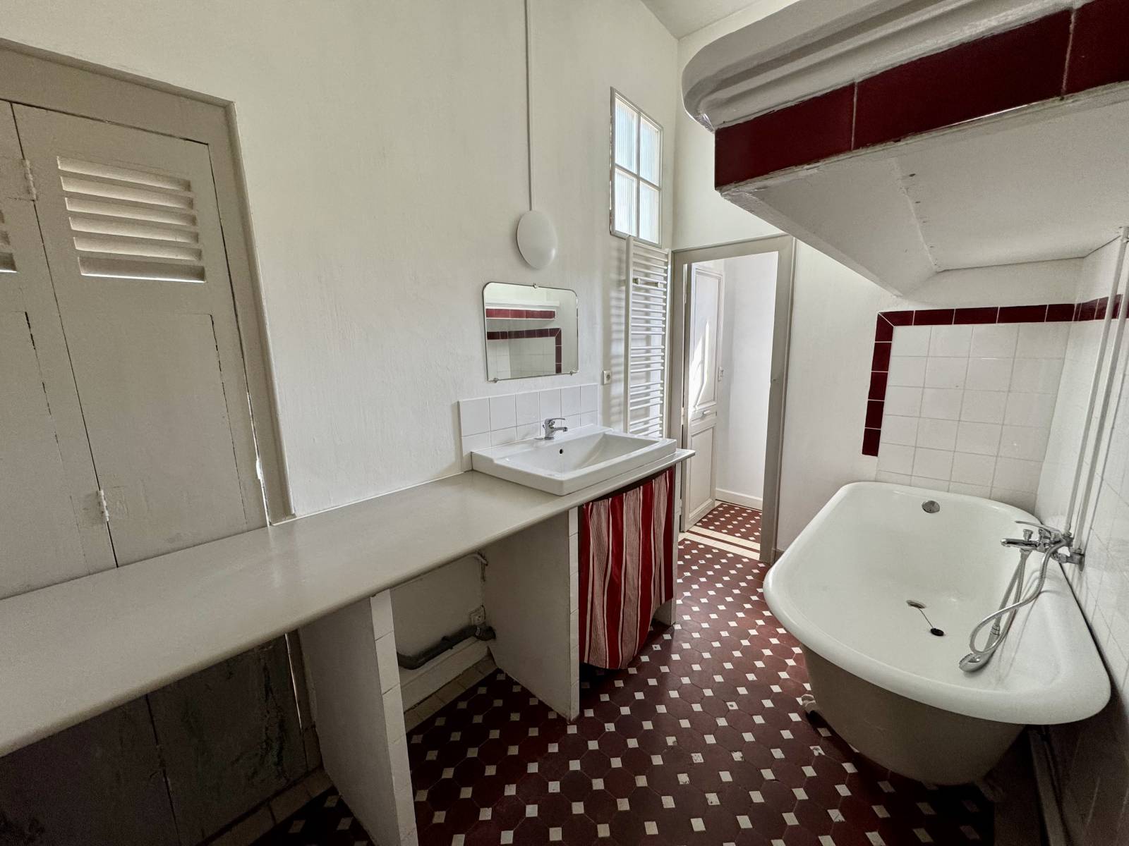 Echoppe T3 terrasse BORDEAUX - Barriere d'Ares 