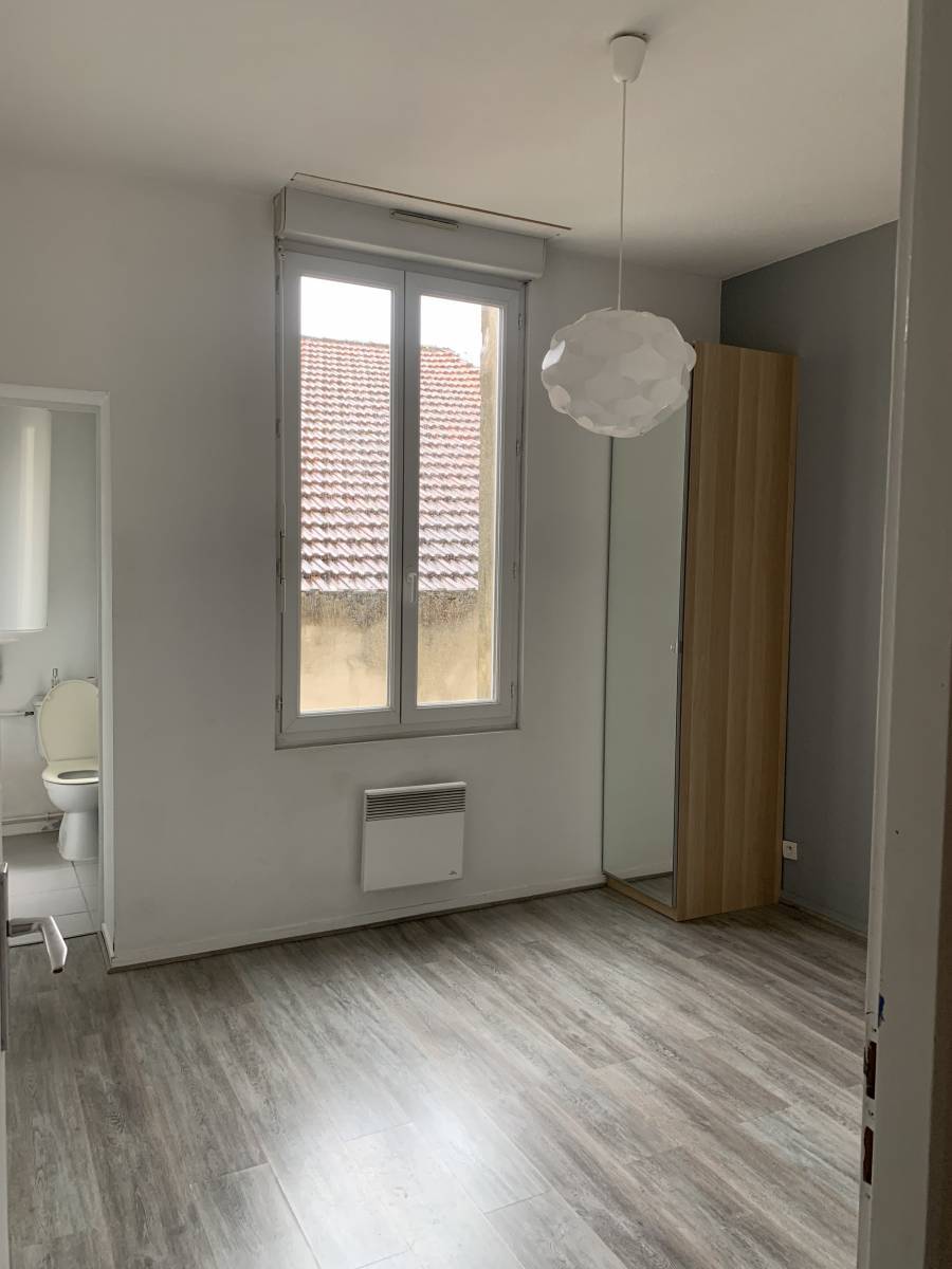 A LOUER APPARTEMENT T2 BORDEAUX CHARTRONS 