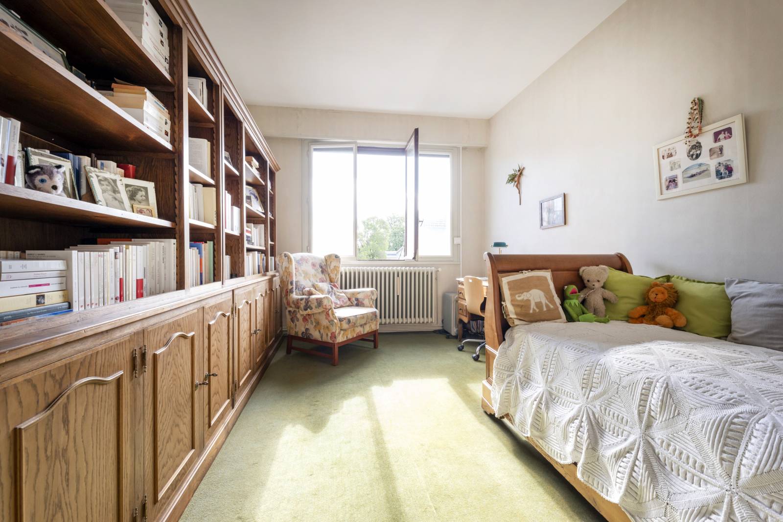 APPARTEMENT A VENDRE 4 CHAMBRES ET GARAGE FERME DANS PARC ARBORE BORDEAUX CROIX BLANCHE 