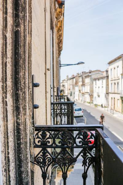 APPARTEMENT AVEC EXTERIEUR