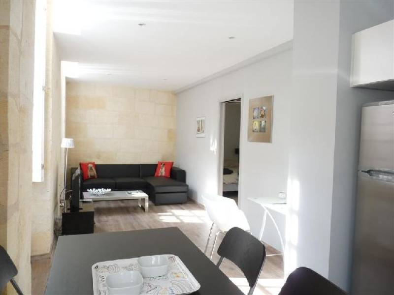 Superbe T2 meublé rénové, Aristide Briand, Bordeaux