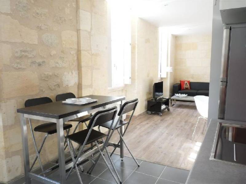 Superbe T2 meublé rénové, Aristide Briand, Bordeaux