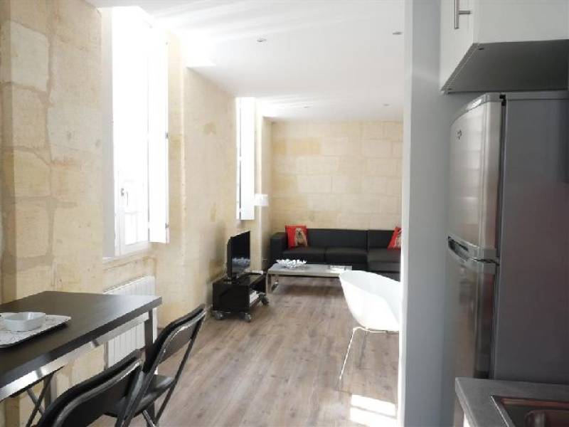 Superbe T2 meublé rénové, Aristide Briand, Bordeaux