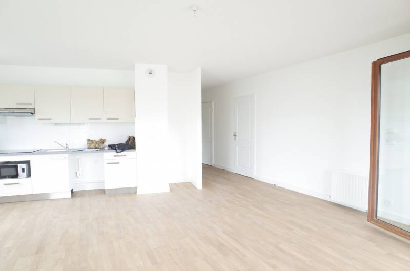 Cuisine ouverte et séjour