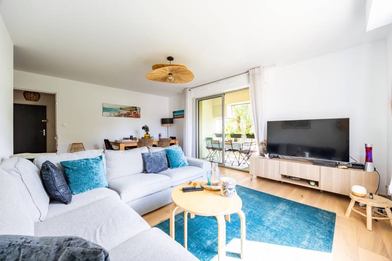 81M² 3 CHAMBRES QUARTIER SAINT SEURIN