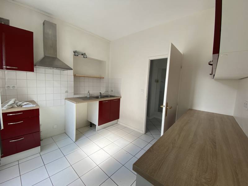 A LOUER MAISON AVEC BELLE CUISINE BORDEAUX