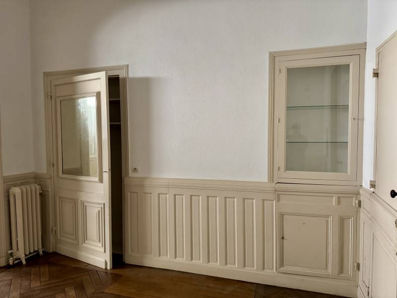 Appartement T1 bis – 60 m² – Bordeaux Saint-Seurin