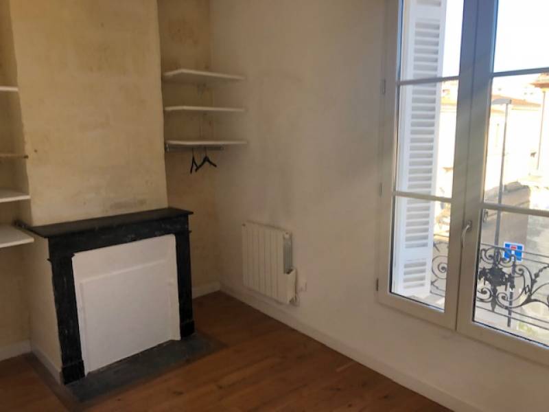 T2 A VENDRE BORDEAUX ANCIEN